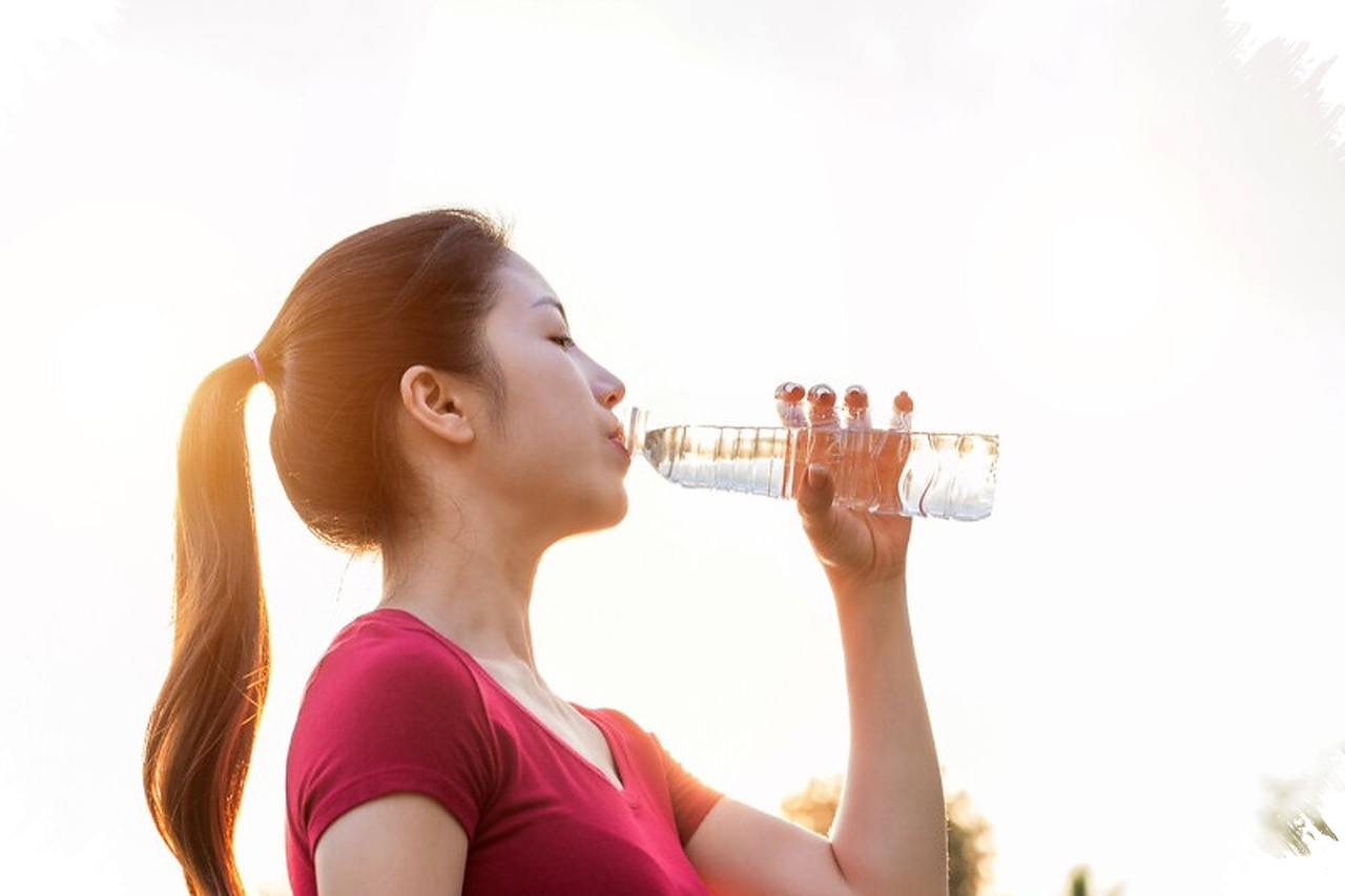Air Minum Yang Aman Masih Langka, Anak Paling Rentan Terdampak Diam-Diam
