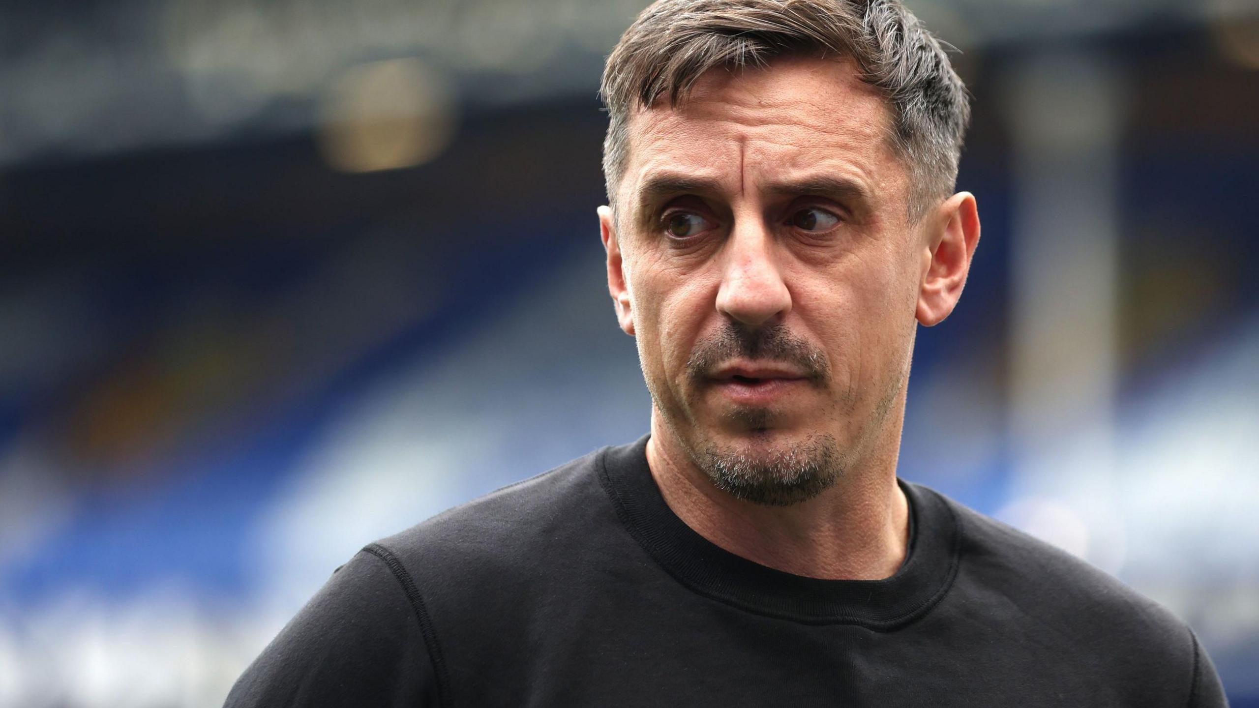 Neville Soroti Arsenal Belum Tahan Tekanan Besar, Atletico Madrid Dinilai Jadi Ujian Terberat