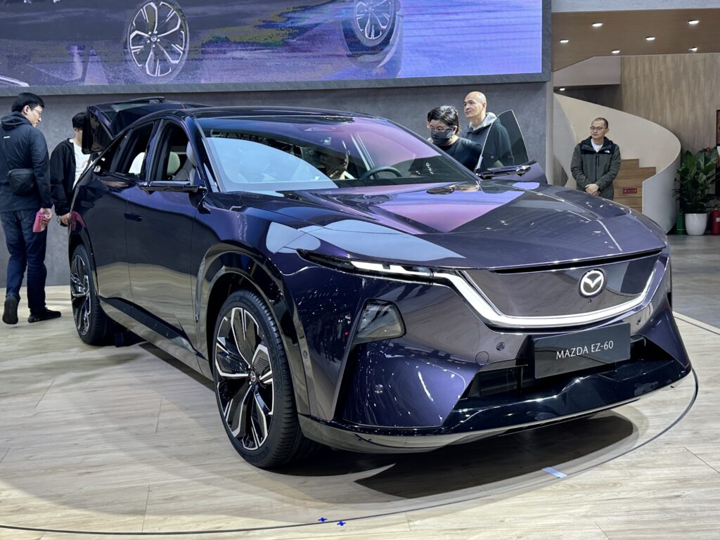 Mazda EZ-60 Tampil Mewah Di Markas Changan, Fondasi Deepal S07 Justru Jadi Kekuatan Utama