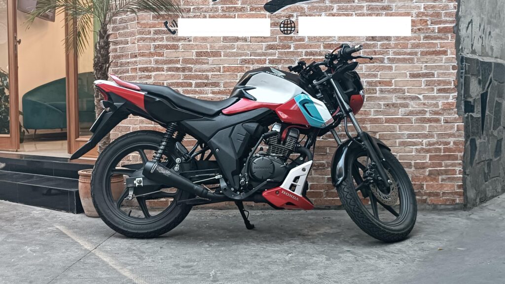 Honda CB150 Verza Tak Punya Banyak Fitur Canggih, Tapi Proteksi Dasarnya Tetap Menenangkan untuk Harian