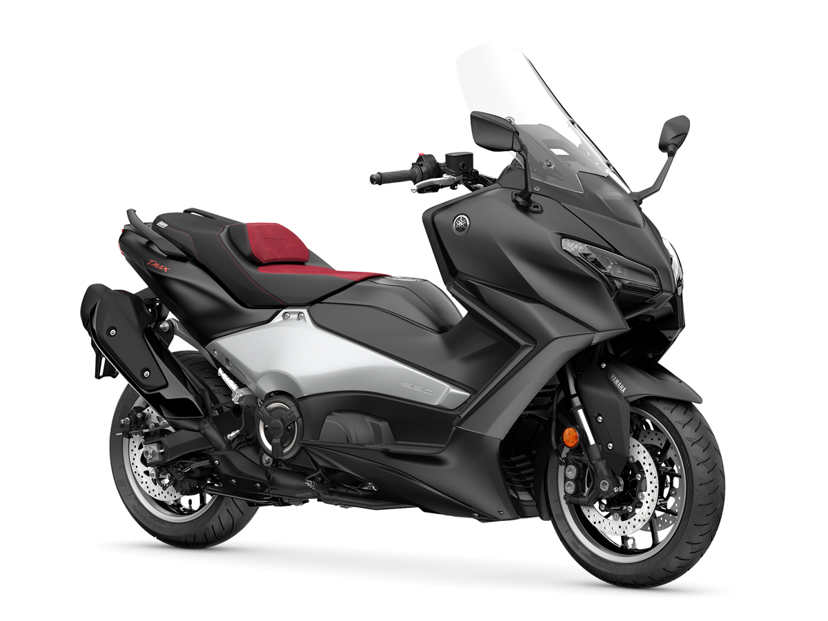 Windshield Elektrik Dan Mesin 562cc Jadi Andalan Yamaha TMAX Tech Max 2026, Makin Serius Kejar Kelas Premium