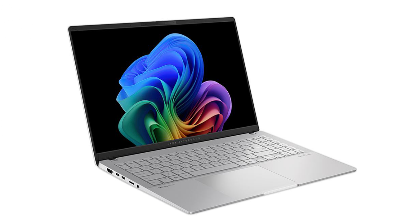 Layar OLED Presisi di ASUS Vivobook 15, Menopang Kerja Harian dengan Lebih Nyaman
