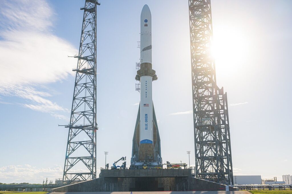 New Glenn Berhasil Dipakai Ulang, Orbit Satelit AST Masih Di Bawah Rencana