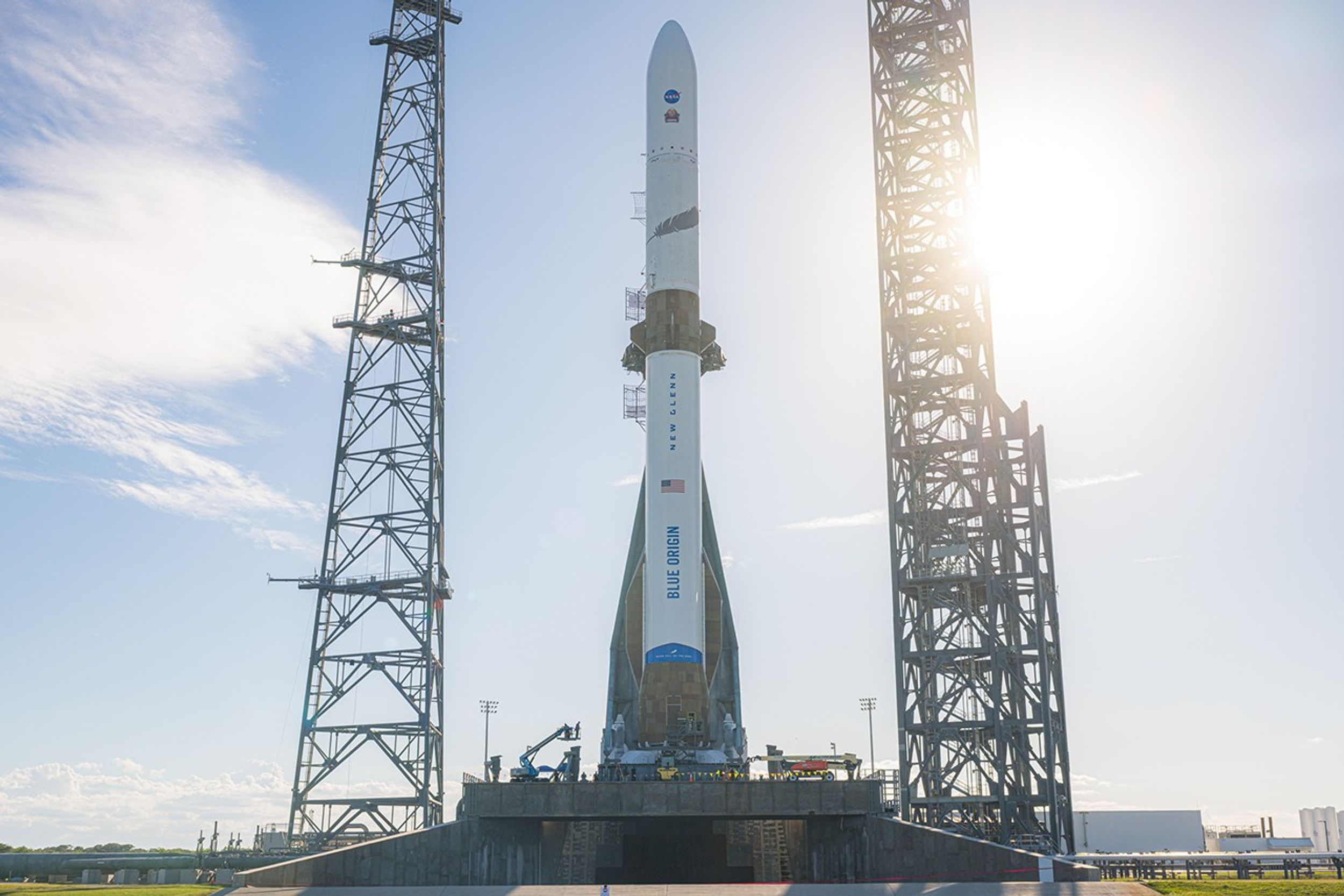 New Glenn Berhasil Dipakai Ulang, Orbit Satelit AST Masih Di Bawah Rencana