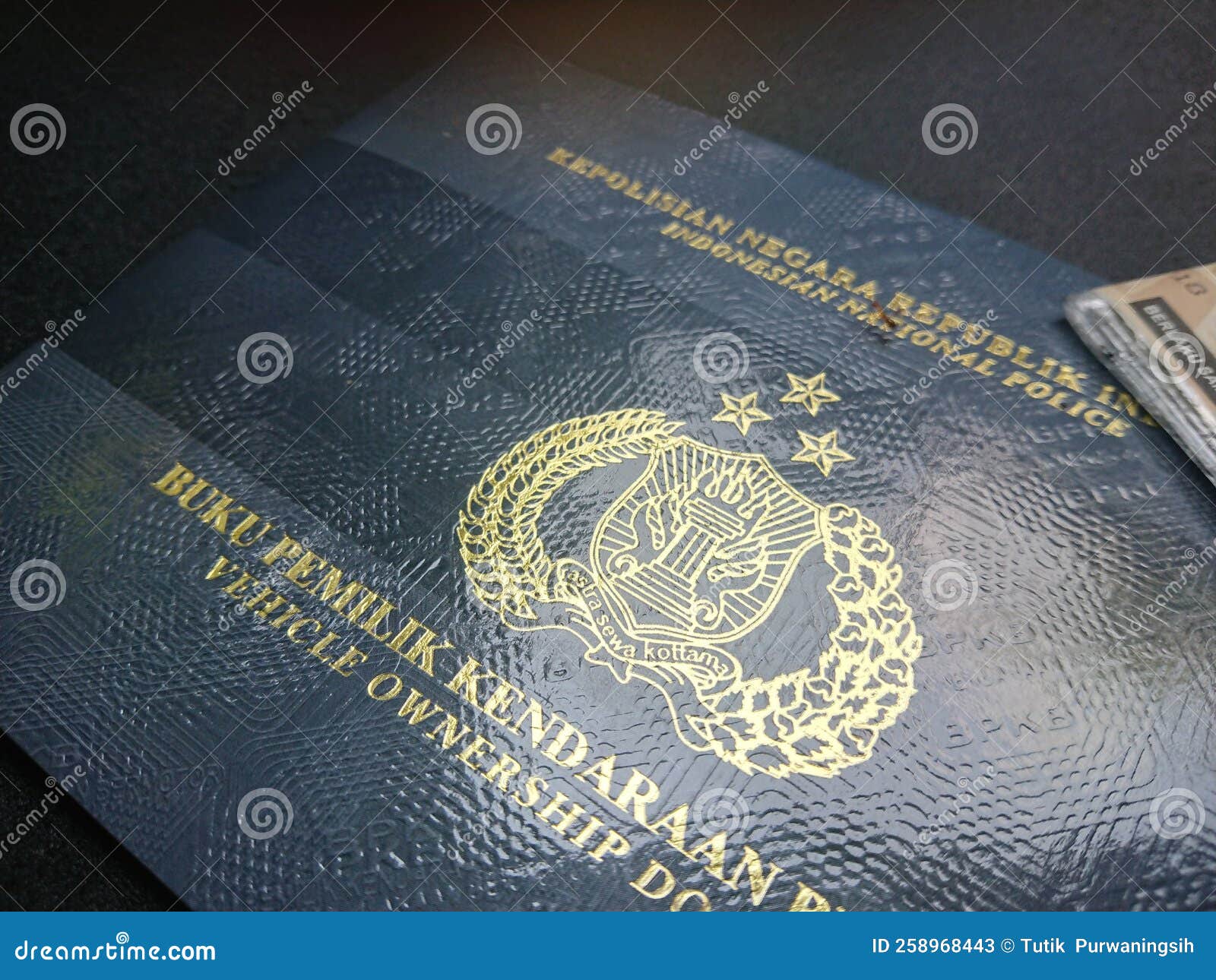 Kendaraan Baru Wajib e-BPKB, Target Nasional Polri Dipatok Rampung 2028