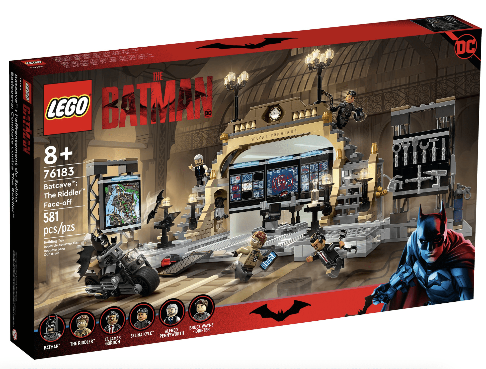 Batcave LEGO Bertumbuh Seiring Progres Batman, Penuh Trofi, Garasi, dan Ruang Main