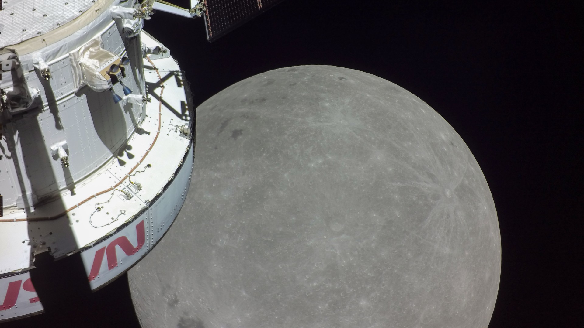 Orion Mendarat Mulus Di San Diego Usai Misi Artemis II, Jalur Baru Ke Bulan Terbuka Lagi