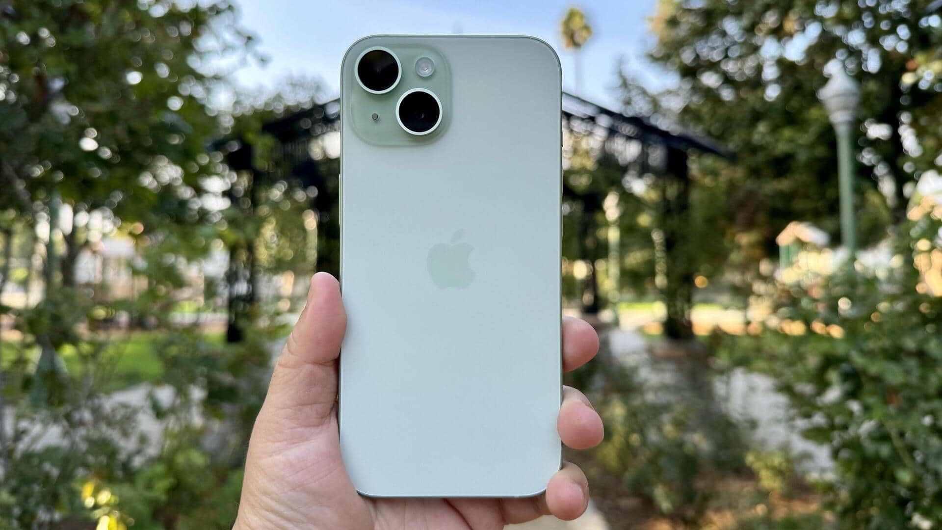 USB Type-C Dan Chip A16 Masih Bikin iPhone 15 Menarik, Harga Flipkart Turun Tajam Menjelang 2026