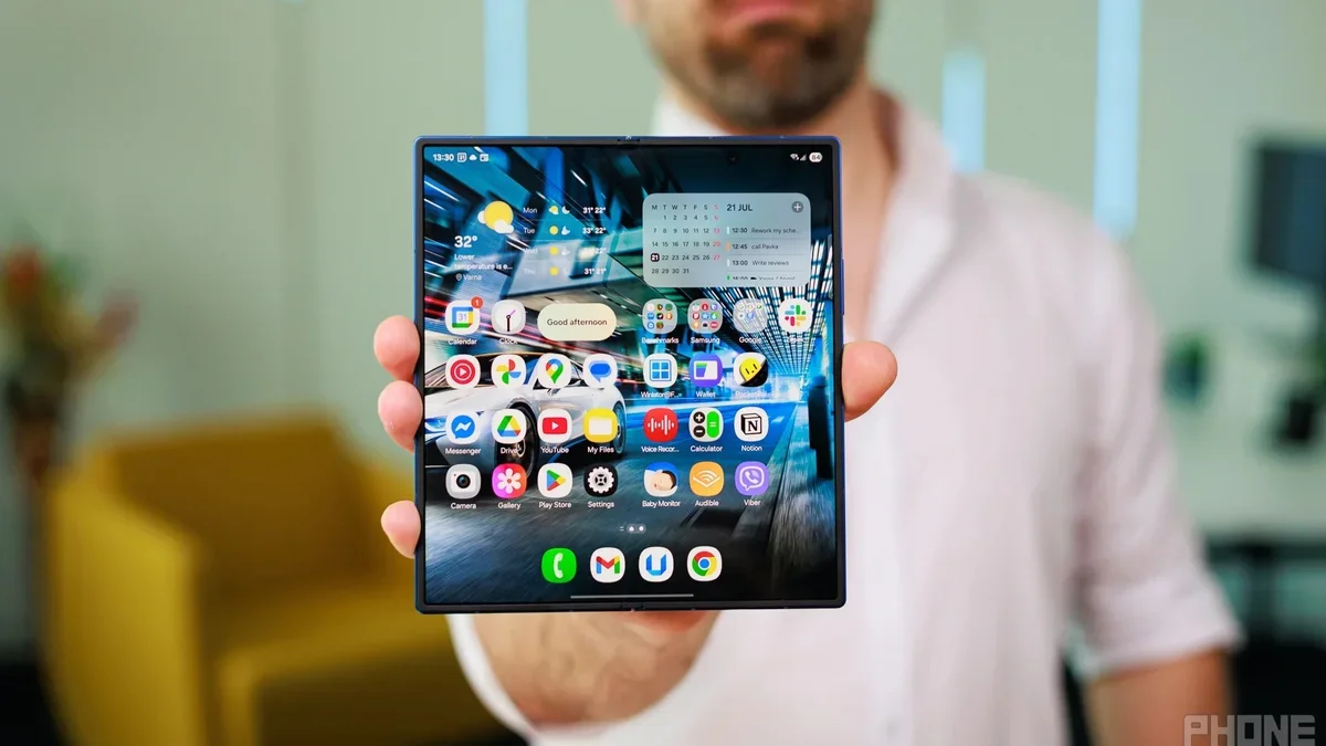 Galaxy Z Fold 8 Dibagi Dua Arah, Satu Praktis Satu Lagi Lebih Mirip Tablet