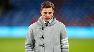 Burnley Kembali Ke Michael Jackson, Upaya Menahan Guncangan Usai Scott Parker Didepak