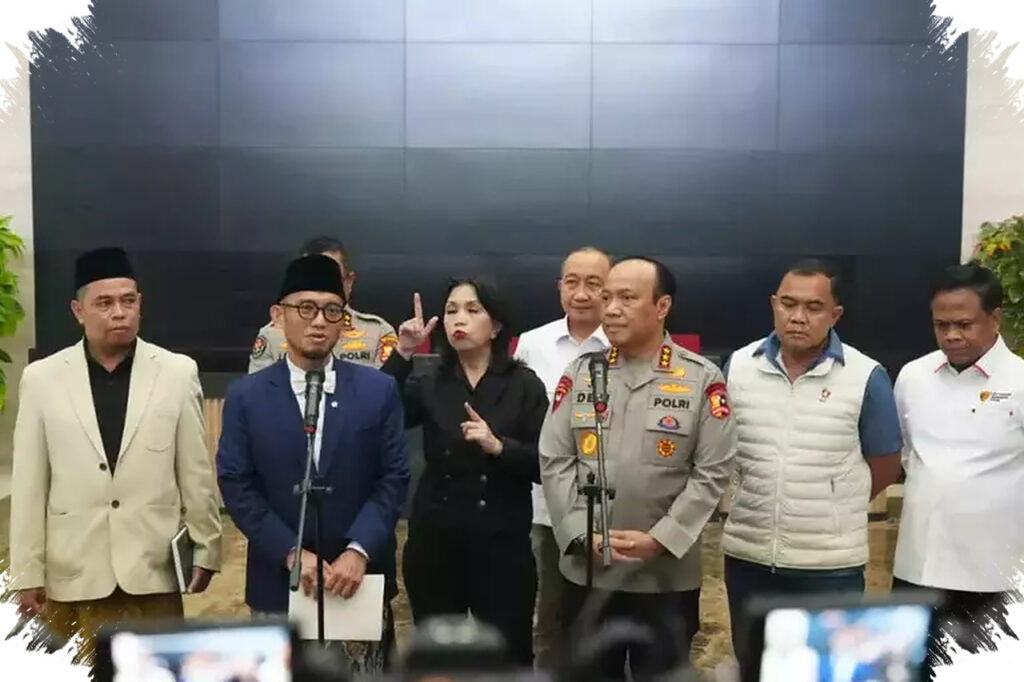 Kemenhaj Siap Tindak KBIHU Nakal, 54.604 Calon Haji Sudah Menuju Tanah Suci