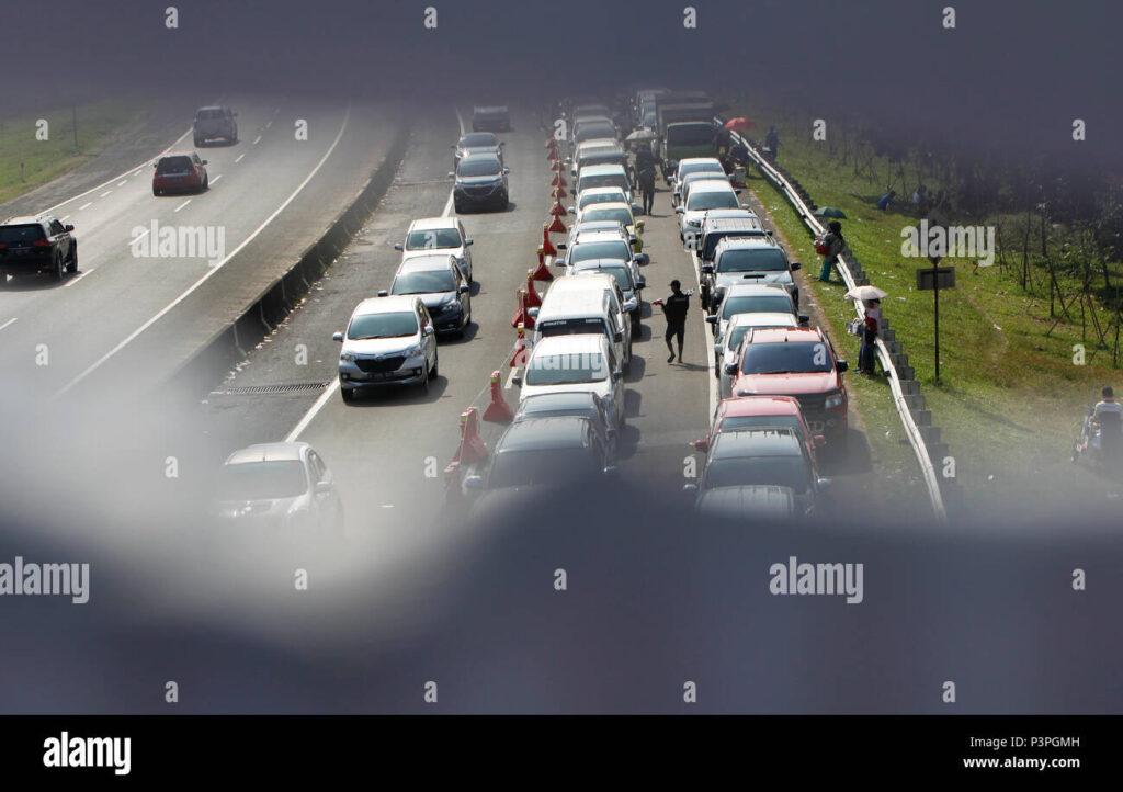 One Way Puncak Bisa Berubah Mendadak, Jam Padat Hari Ini Perlu Dipantau Ketat