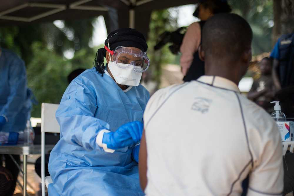 Ebola Tak Mudah Jadi Pandemi, Namun Konflik Dan Lemahnya Layanan Kesehatan Membuatnya Makin Sulit Dikendalikan