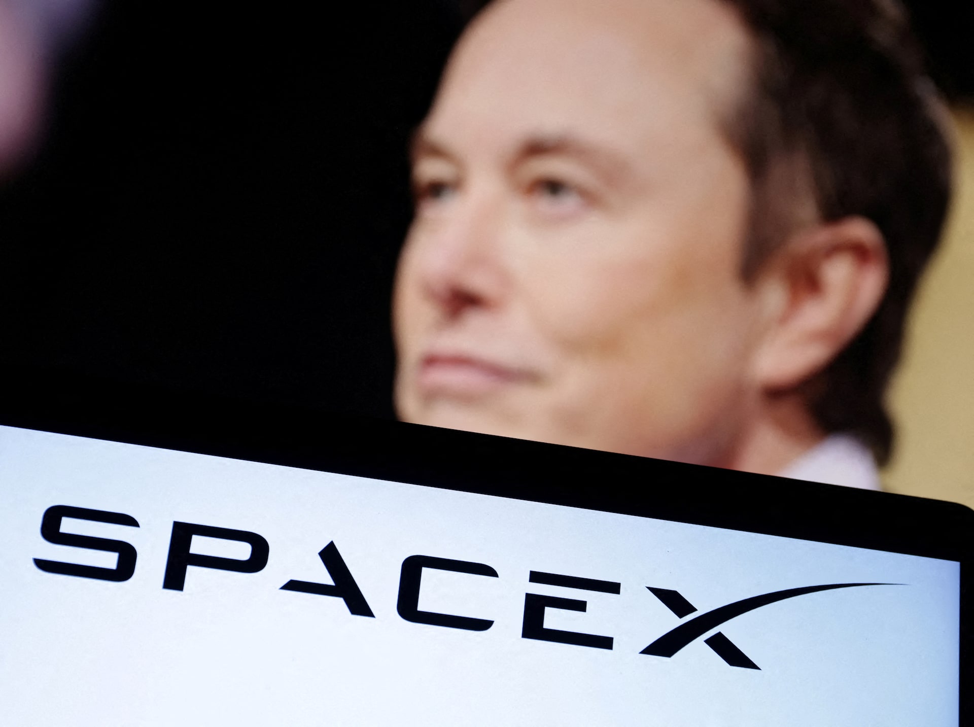 Dengan Kendali Hampir Penuh, Musk Siapkan IPO SpaceX Bernilai Rp20.000 Triliun