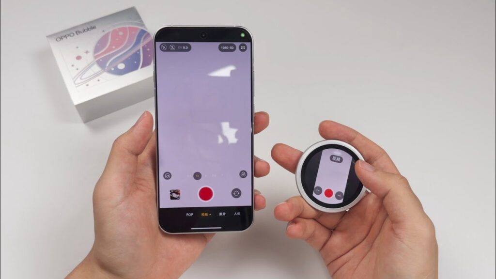 Layar Bundar Oppo Bubbles Siap Dipakai Jarak Jauh, Selfie Pakai Kamera Belakang Jadi Lebih Mudah