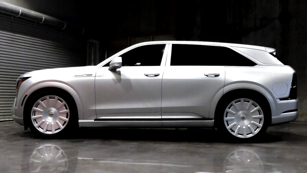 Berbalut Matte Silver, Escalade IQL Texas Ini Menolak Gaya Hitam Khas Cadillac