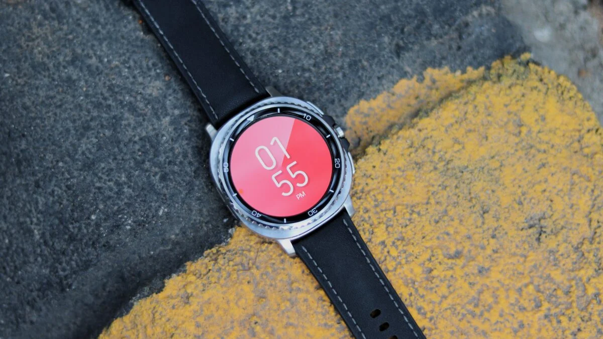 Samsung Siapkan Layar Micro LED Untuk Galaxy Watch, Apple Pernah Mundur Dari Rencana Serupa