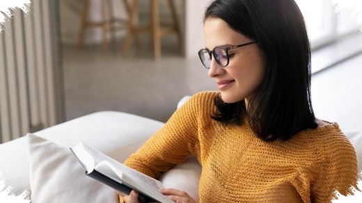 Baca Buku Sebelum Tidur Bisa Membantu Tidur Lebih Nyenyak, Begini Efeknya pada Tubuh