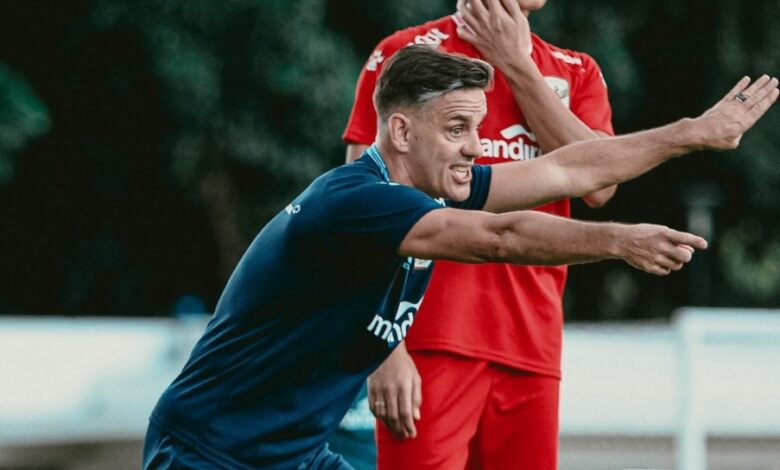 Fokus Satu Laga Jadi Kunci Garuda, Herdman Tetap Siaga Hadapi Malaysia Dan Thailand