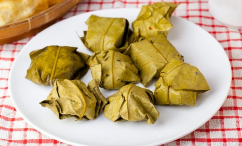 Daun Pembungkus Ini Punya Fungsi Khusus, Dari Aroma Khas Sampai Takir Makanan Tradisional