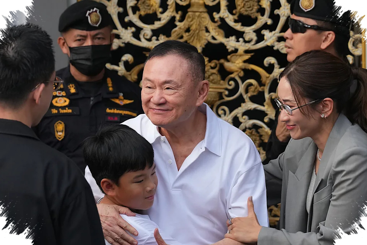 Pengampunan Raja Mempercepat Kebebasan Thaksin Shinawatra, Bab Hukum Panjang Pun Berakhir