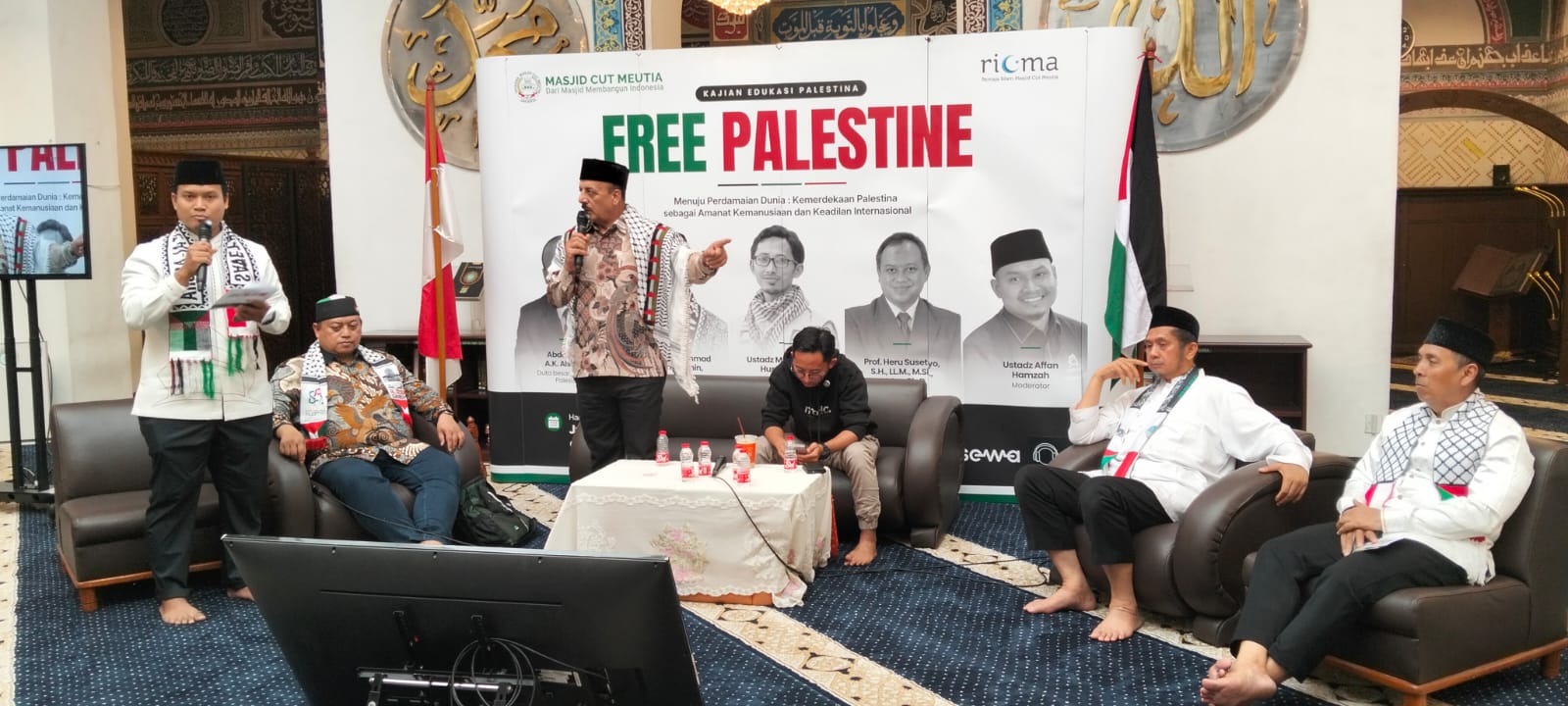Masjid Cut Meutia Jadi Pusat Suara Palestina, Tokoh Agama Dan Dubes Hadir Di Jakarta