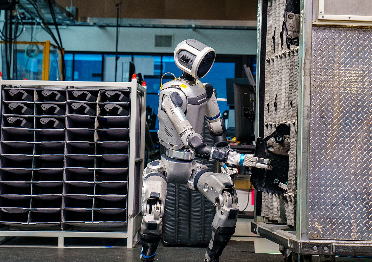 Atlas Baru Boston Dynamics Makin Luwes, Bisa Putar Tubuh 360 Derajat