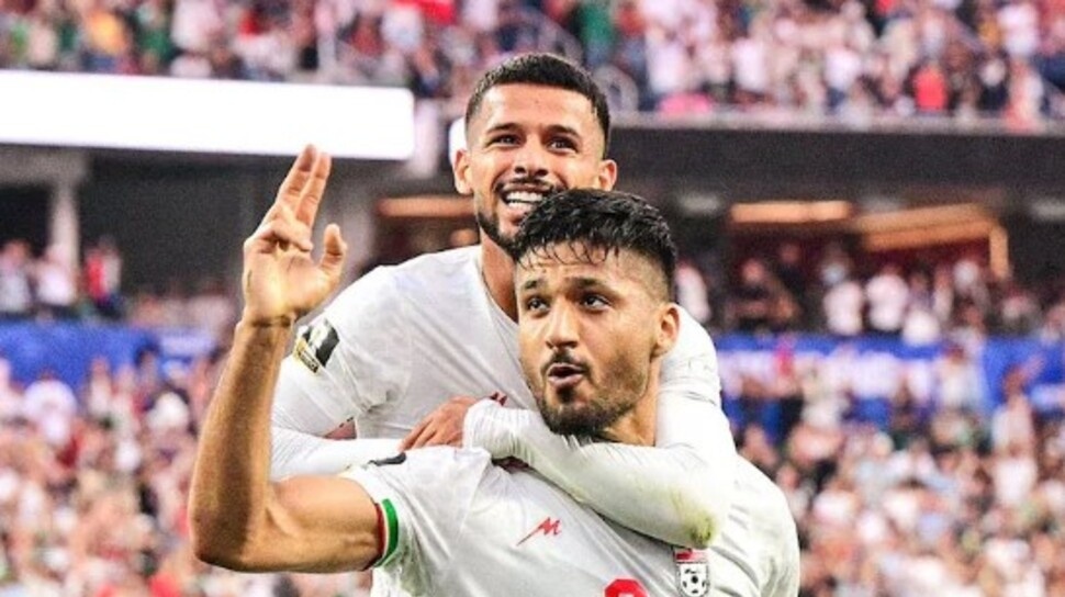 Selebrasi Mohebi Picu Tuntutan Sanksi FIFA, Iran Kembali Disorot Barat