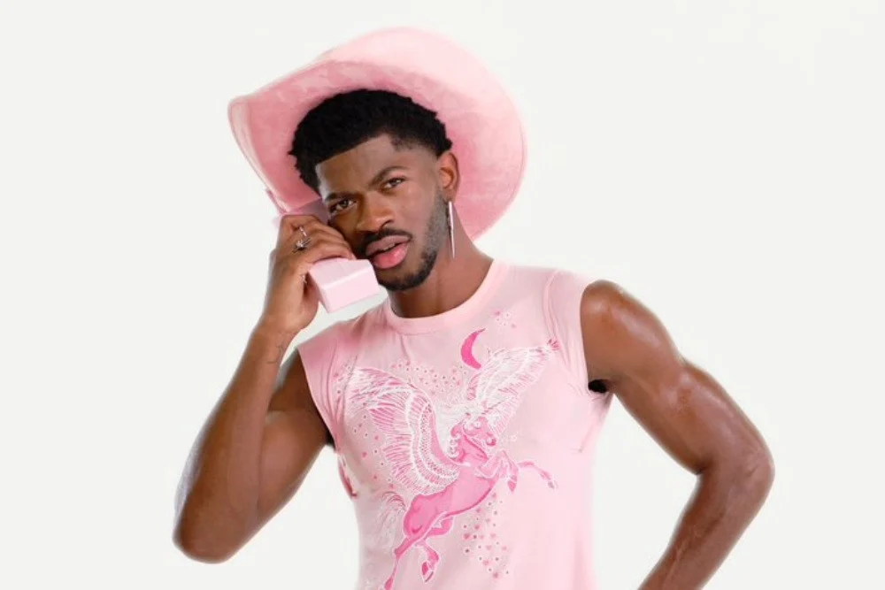 Lil Nas X Mulai Bangkit Pelan, Musik Baru Disiapkan Saat Kesehatan Mental Membaik
