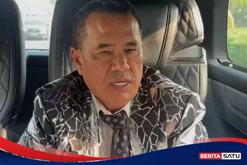 Saraf Kejepit Buat Kondisi Hotman Paris Menurun, Ini Riwayat Keluhan Kesehatannya