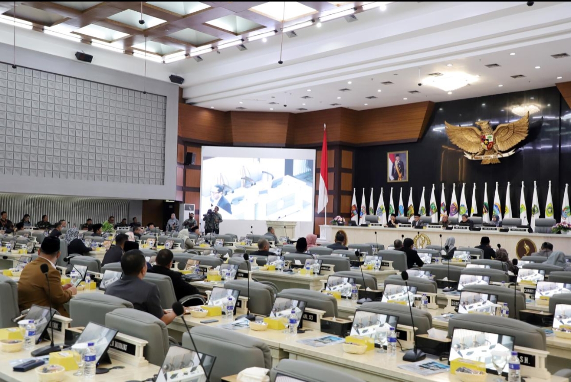 Dua Ranperda Kunci Dibahas DPRD Jabar, Arah Lingkungan dan Pendidikan Dipertaruhkan