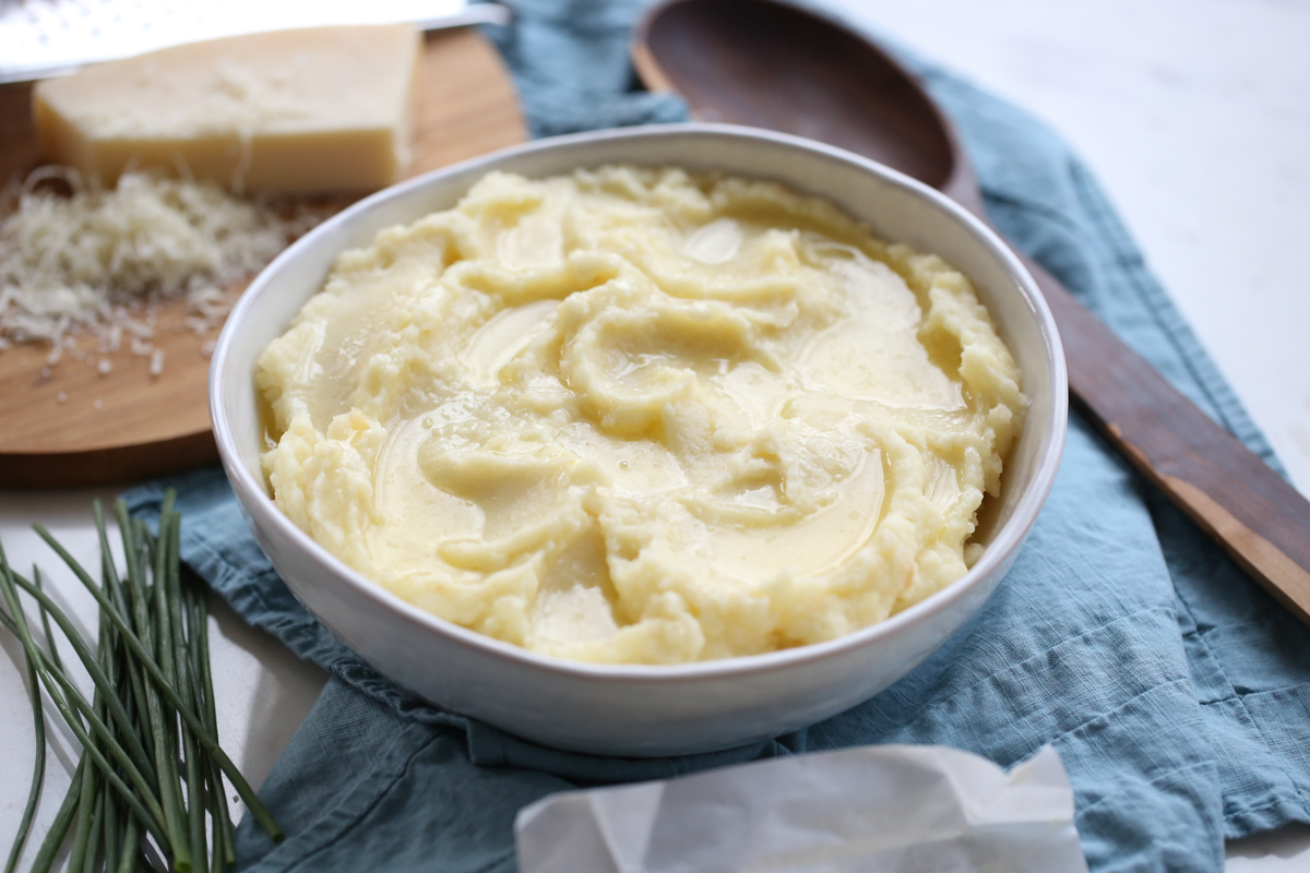 5 Cara Membuat Mashed Potato Lembut dan Creamy, Rahasianya Ada di Detail Kecil