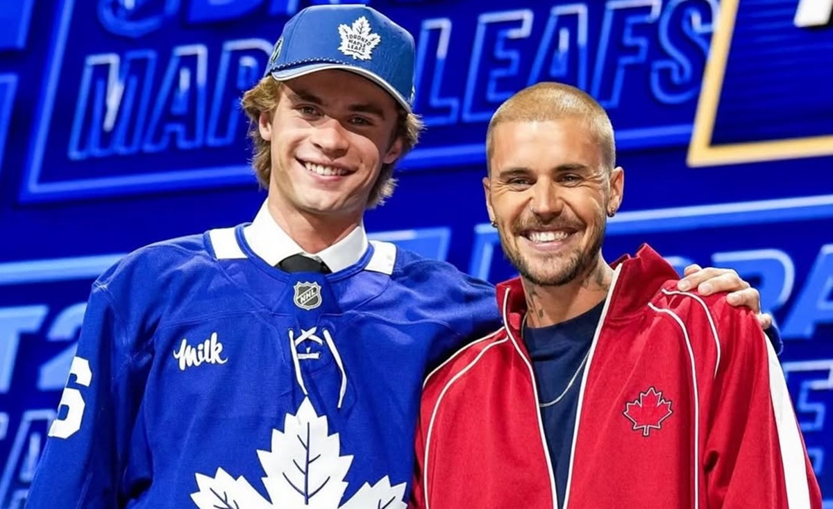 Justin Bieber Panggil Nama Pilihan Teratas NHL Draft, Toronto Maple Leafs Disorot