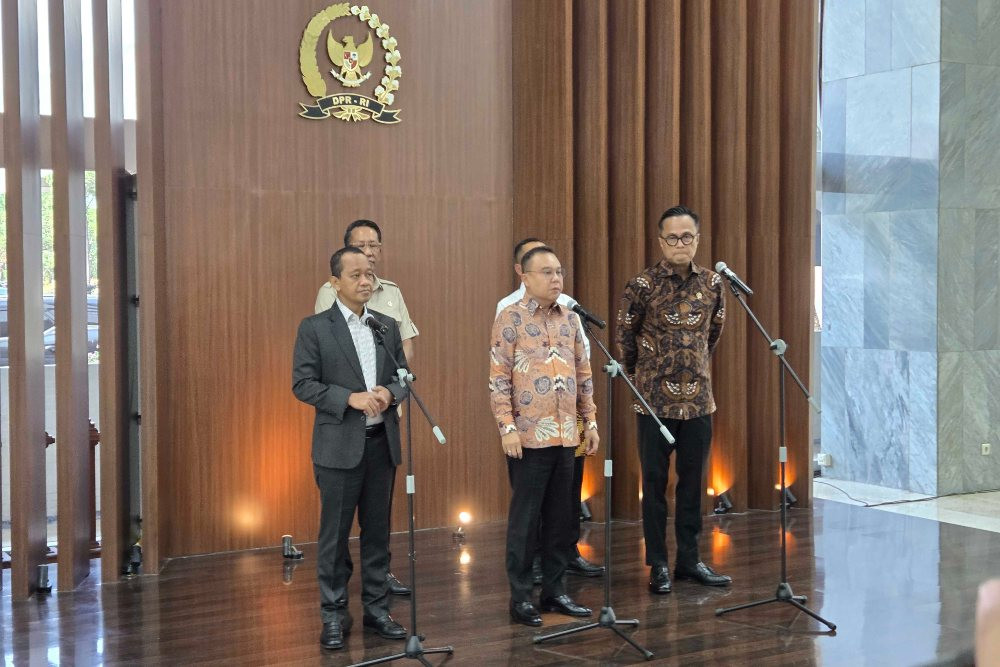 PT DSI Mulai Digarap, OJK Ingatkan Bisnis Asuransi Ekspor Tetap Punya Ruang Tumbuh