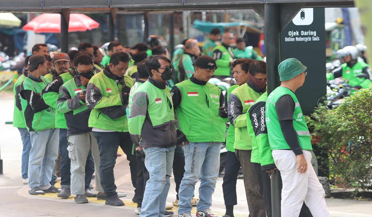 Komisi Ojol Turun ke 8 Persen, Pemerintah Langsung Berlakukan 1 Juli