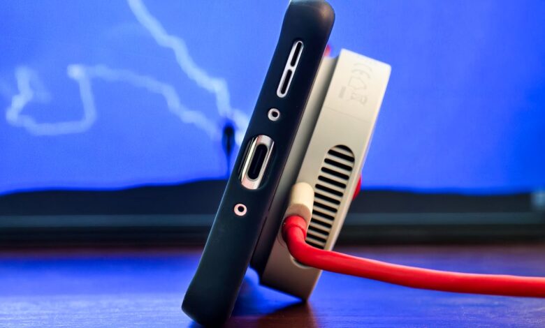 Qi 50W Makin Dekat, Google, Apple, dan Xiaomi Siapkan Pengisian Nirkabel yang Lebih Universal