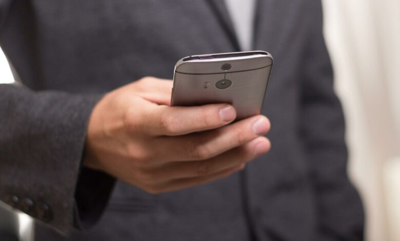 Residivis Bobol Konter iPhone di Malang, Uangnya Dipakai untuk Judi Online dan Utang