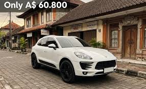 Rupiah Melemah, Harga Mobil Mewah Bisa Lebih Tertekan Dibanding Harga Bensin