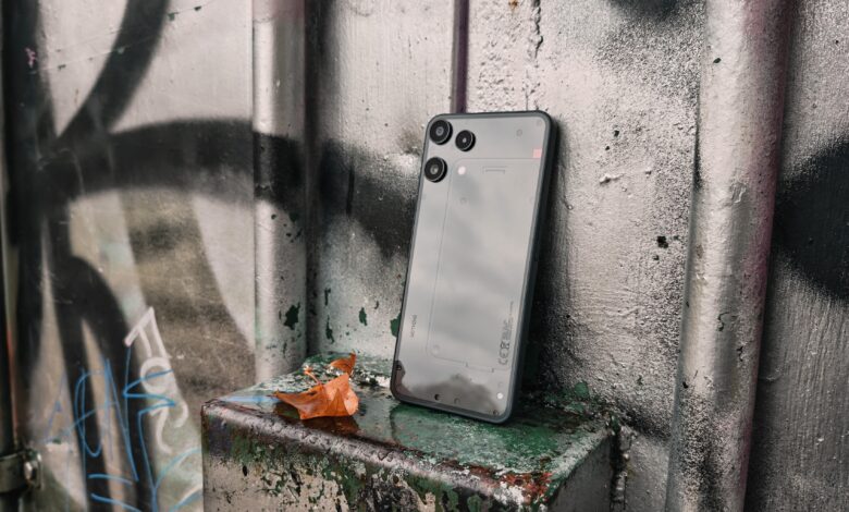 Nothing Phone 4b Bawa Charger Lebih Kencang, Tapi Alasan Upgrade dari 3a Lite Masih Tipis