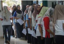 BLT DBHCHT Pekalongan Menguatkan Daya Beli Buruh, 500 Penerima Kantongi Rp300.000 per Bulan