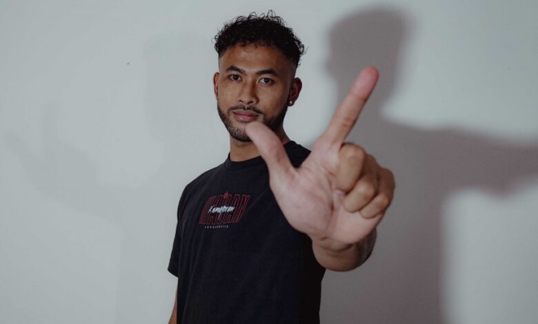 Persija Ambil Aqil Savik, Persaingan Kiper Makin Ketat Jelang Musim Baru
