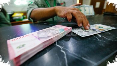 Dolar AS Kian Menguat, Rupiah Hampir Tembus Rp18.000 Lagi