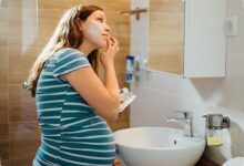 5 Skincare Aman untuk Ibu Hamil, Bantu Kulit Tetap Tenang dan Sehat