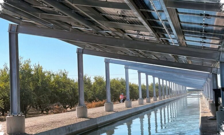 Panel Surya di Atas Kanal California, Janji Hemat Air dan Listrik yang Mengejutkan