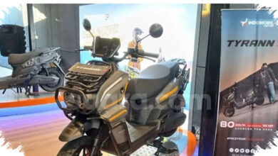 CarPlay di Motor Listrik, Tirano Menantang Skuter Harian dengan Wajah Adventure