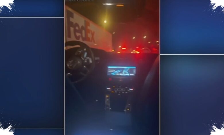 Waymo Pamerkan Kejutan 4 Juli di Kabin, Robotaxi Jadi Lebih Meriah