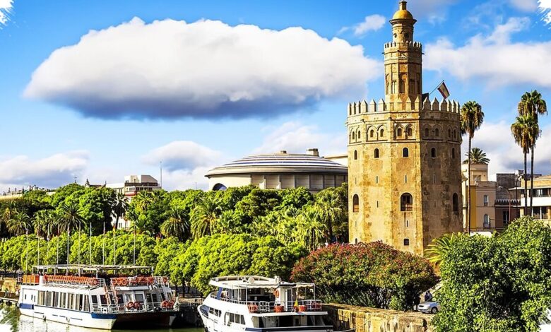 Ternyata Bukan Emas, Torre del Oro Menyimpan Ilusi Cahaya dan Sejarah Panjang