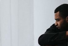 Memendam Emosi Bukan Tanda Kuat, Dokter Ingatkan Risikonya Bisa Berujung Obesitas dan Diabetes