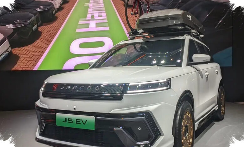 JAECOO J5 Bawa LiDAR dan Hybrid 349 Hp, SUV Kompak Ini Naik Kelas
