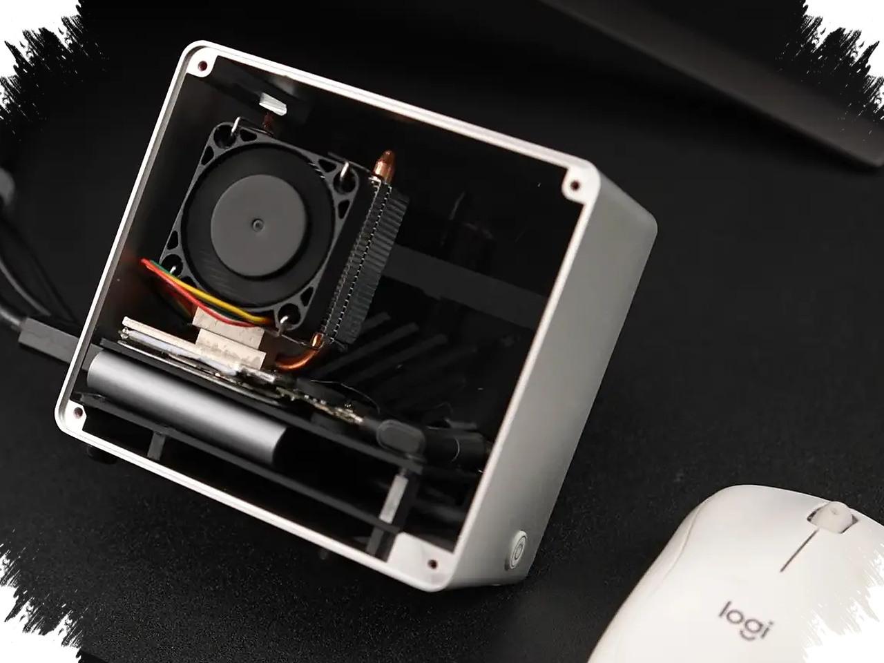 Mini PC Tahan Air Ini Berani Pakai Ryzen 9000X, Harga Awalnya Bikin Tertegun
